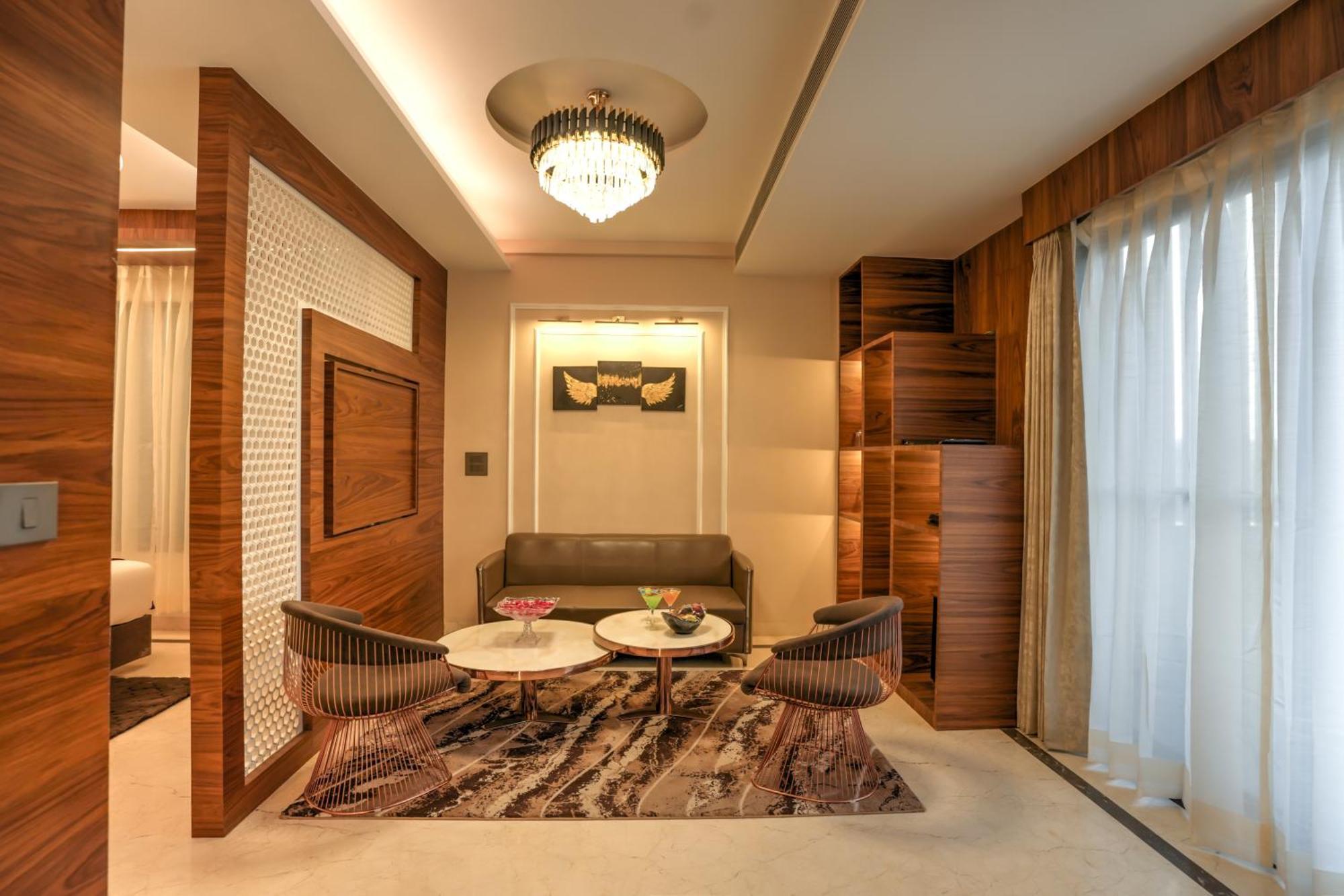 Rj Hotel - Managed By Atithi House Greater Noida Ngoại thất bức ảnh
